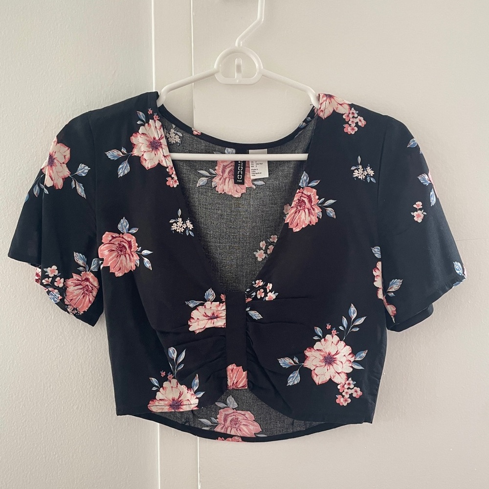 Floral crop top